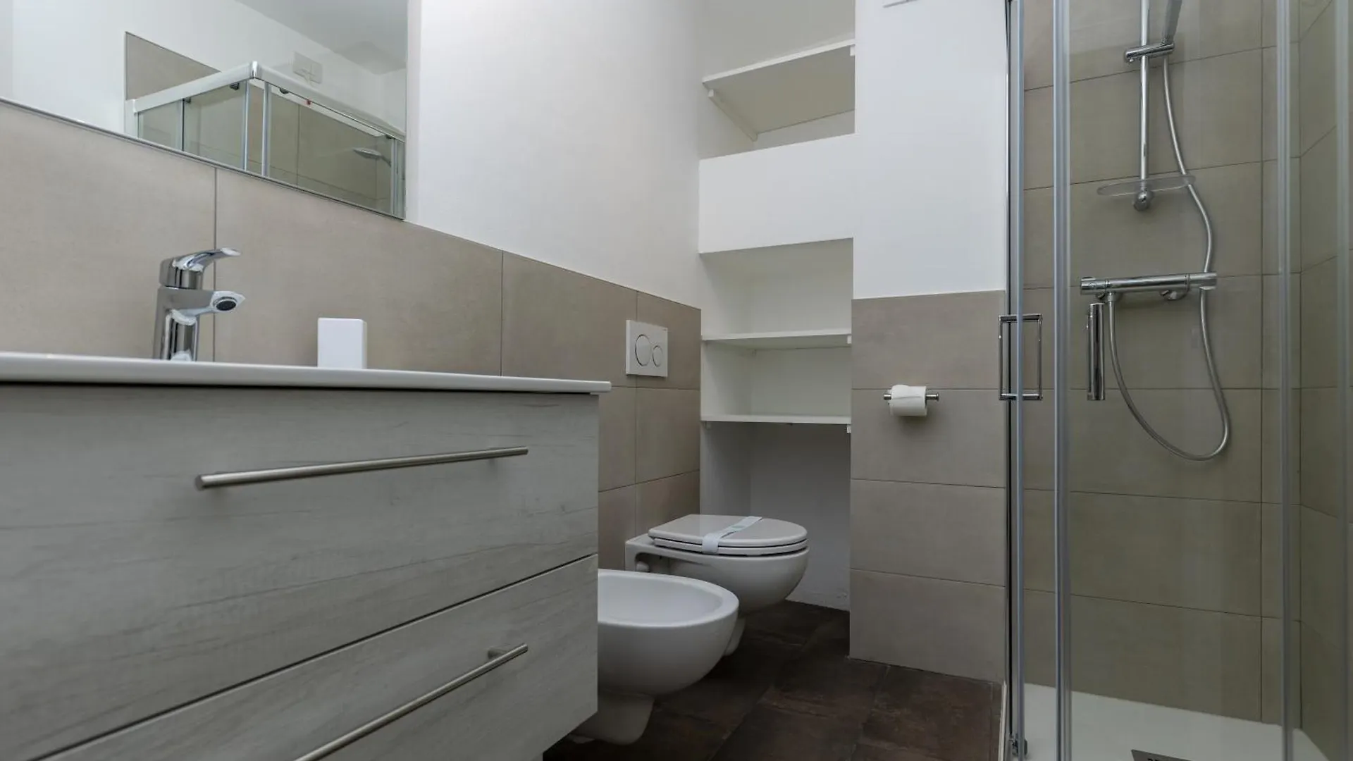 Piazza Del Lago Suites Menaggio Apartamento