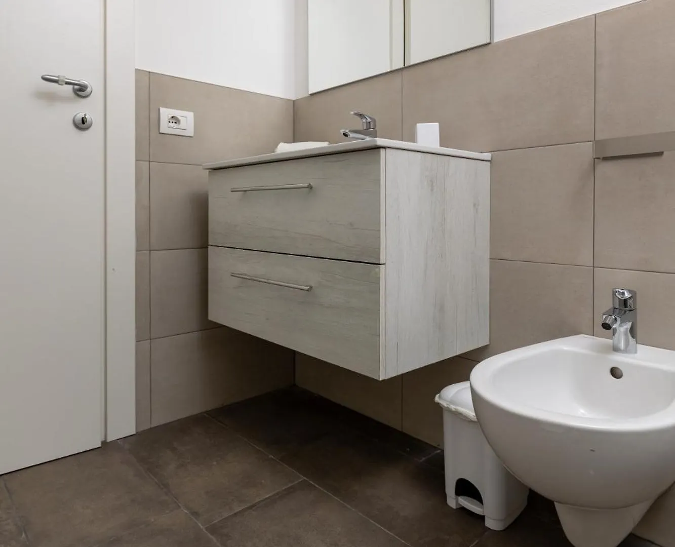 Piazza Del Lago Suites 메나지오 0*,  이탈리아